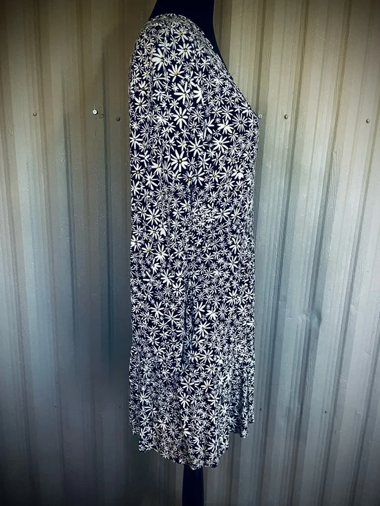 Uniqlo Ditsy Floral Dress Daisy Print Lightweight Black White Yellow L Cottage - Picture 5 of 15